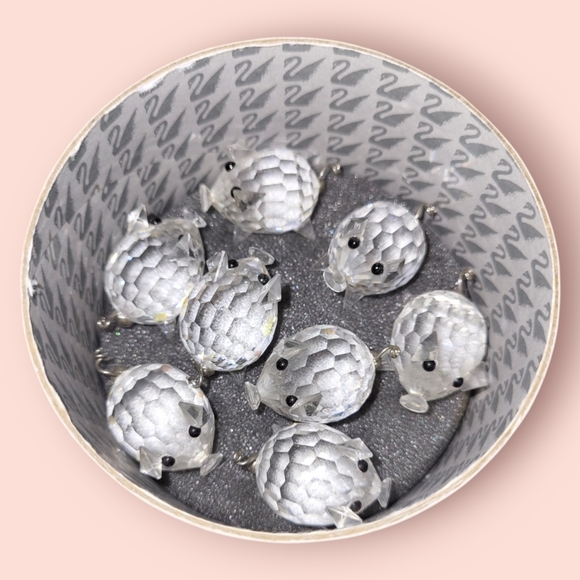 SWAROVSKI Retired Vintage Silver Crystal Minature Pigs #7657 Set of 8 - Picture 3 of 5